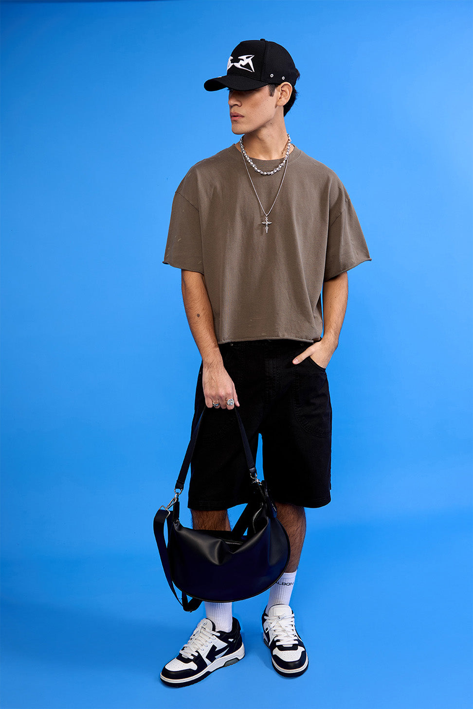 SHORT GLAM BLACK