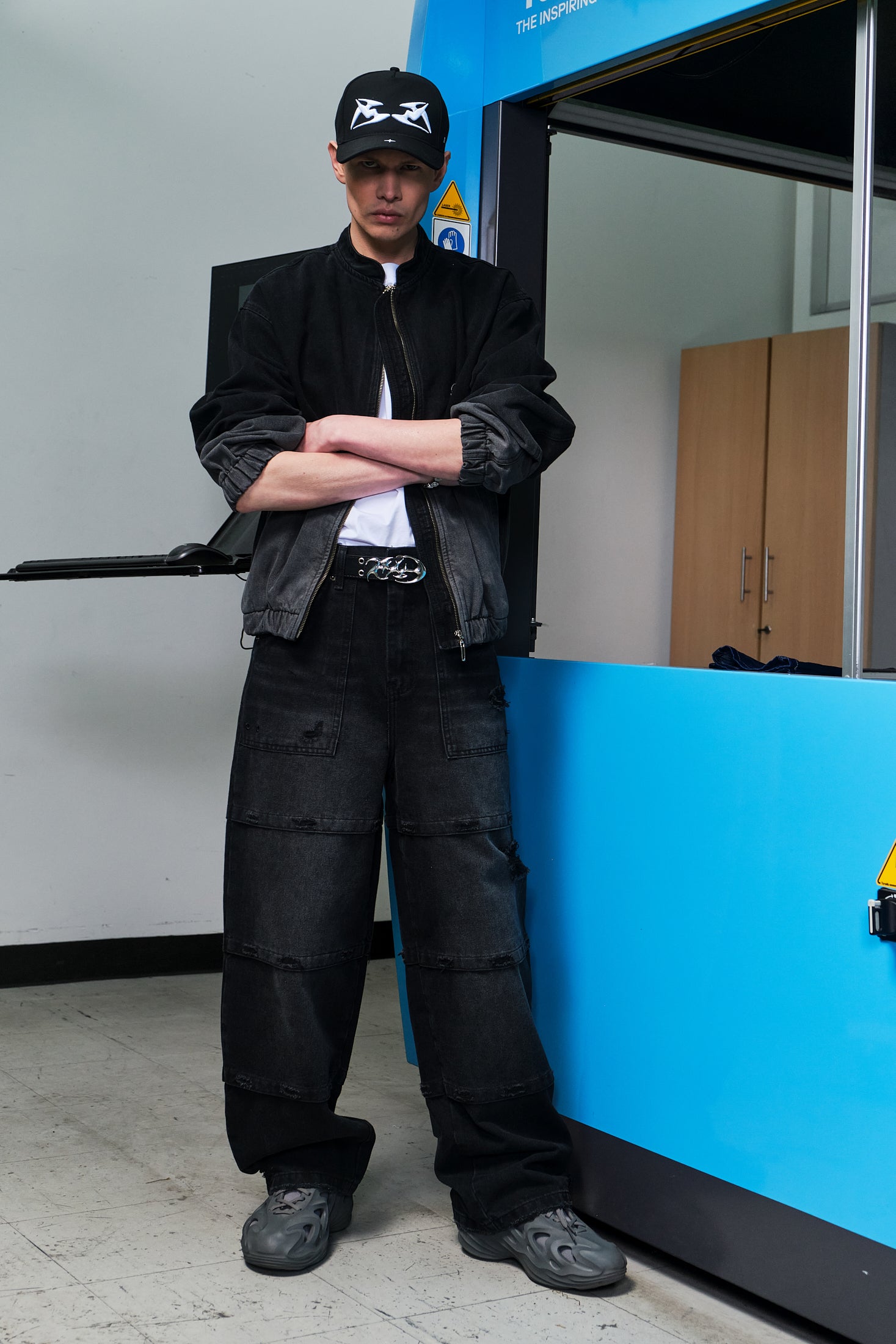 BALLOON PLEATS BLACK