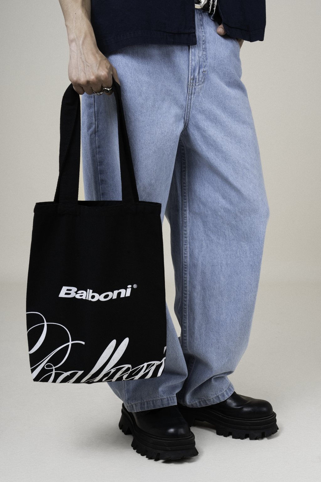 TOTE BAG BLACK