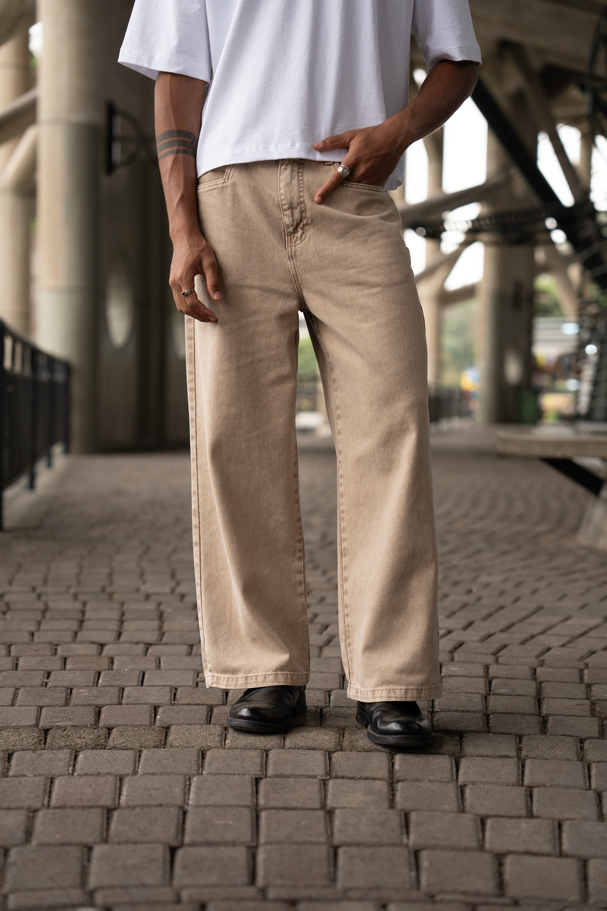 PANT SLEEVE BROWN