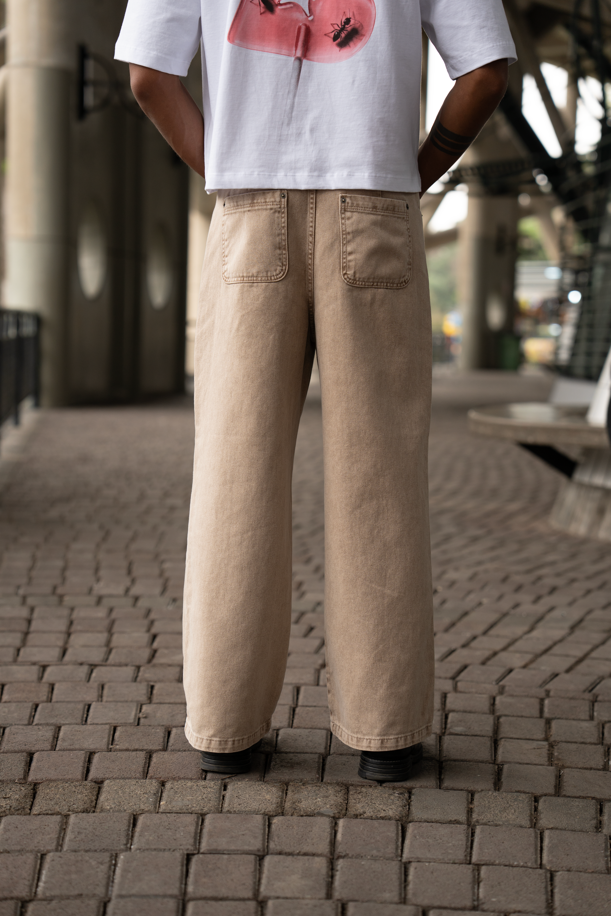 PANT SLEEVE BROWN