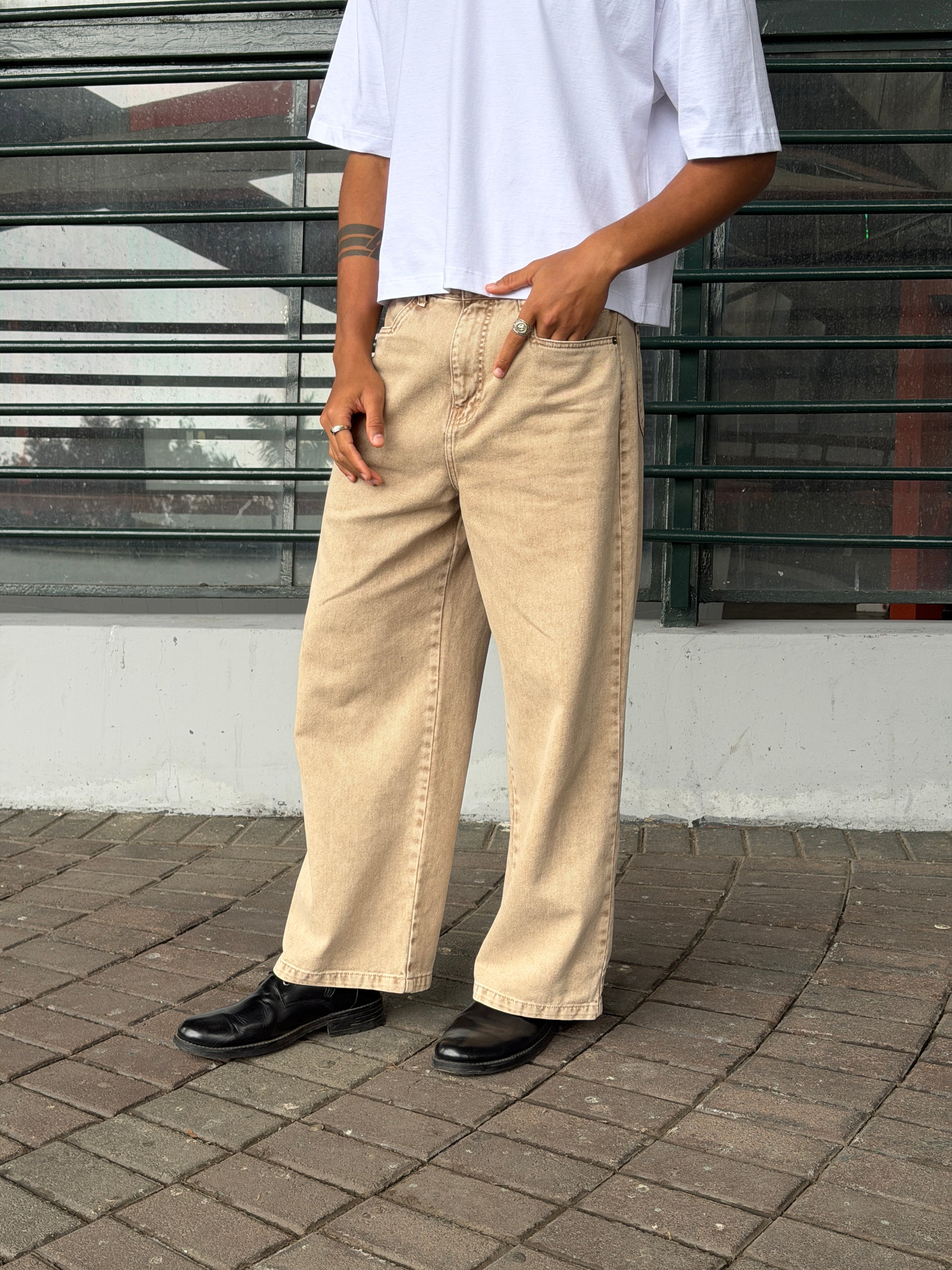PANT SLEEVE BROWN
