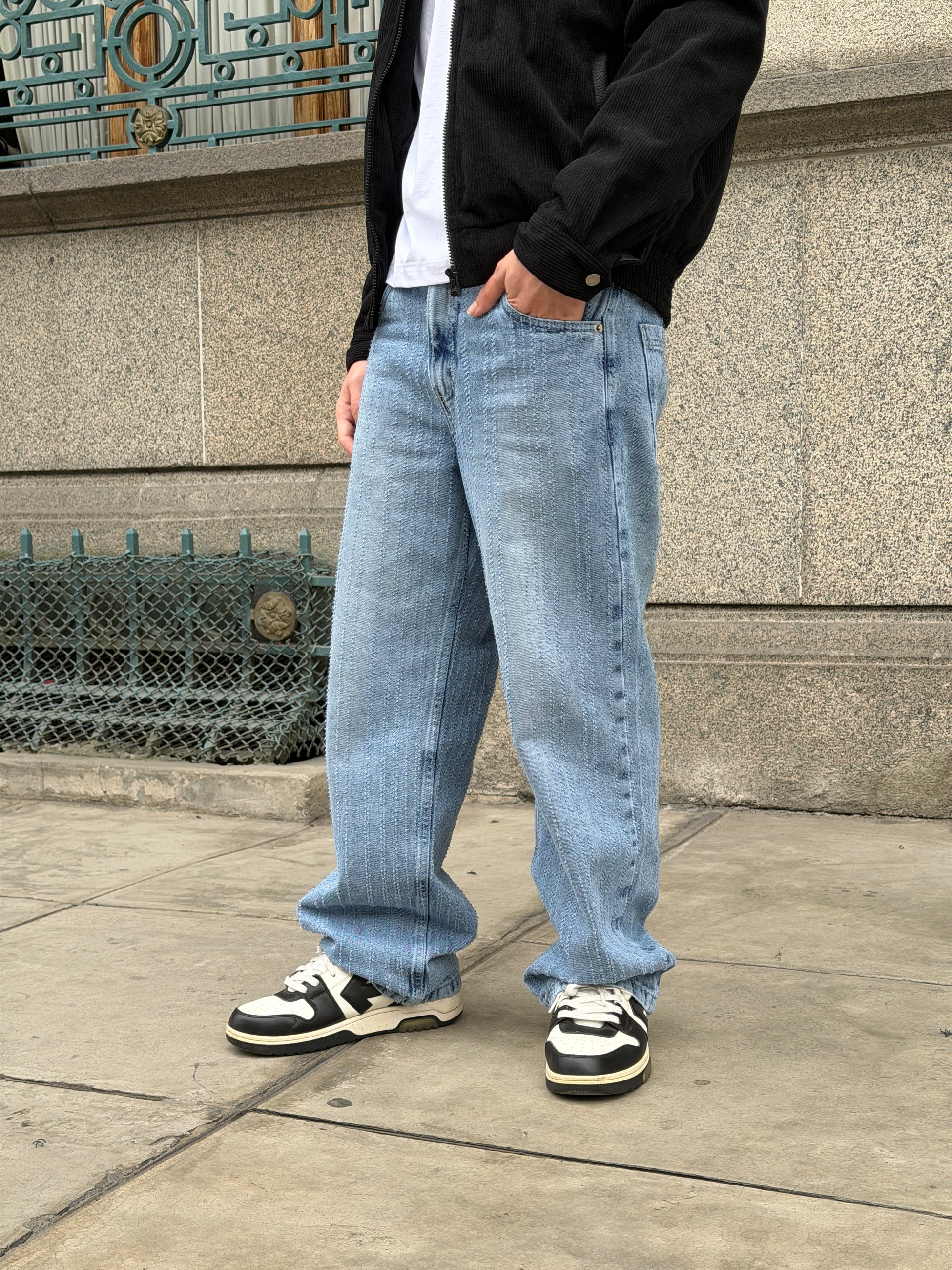 JEANS ROUGH