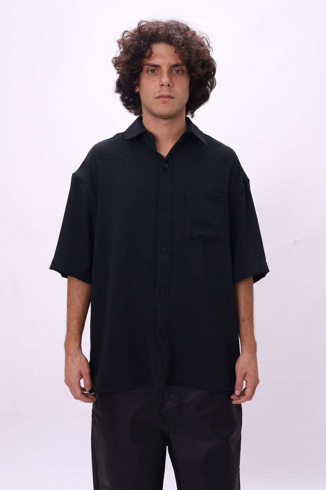 CAMISA RELAXED NEGRA