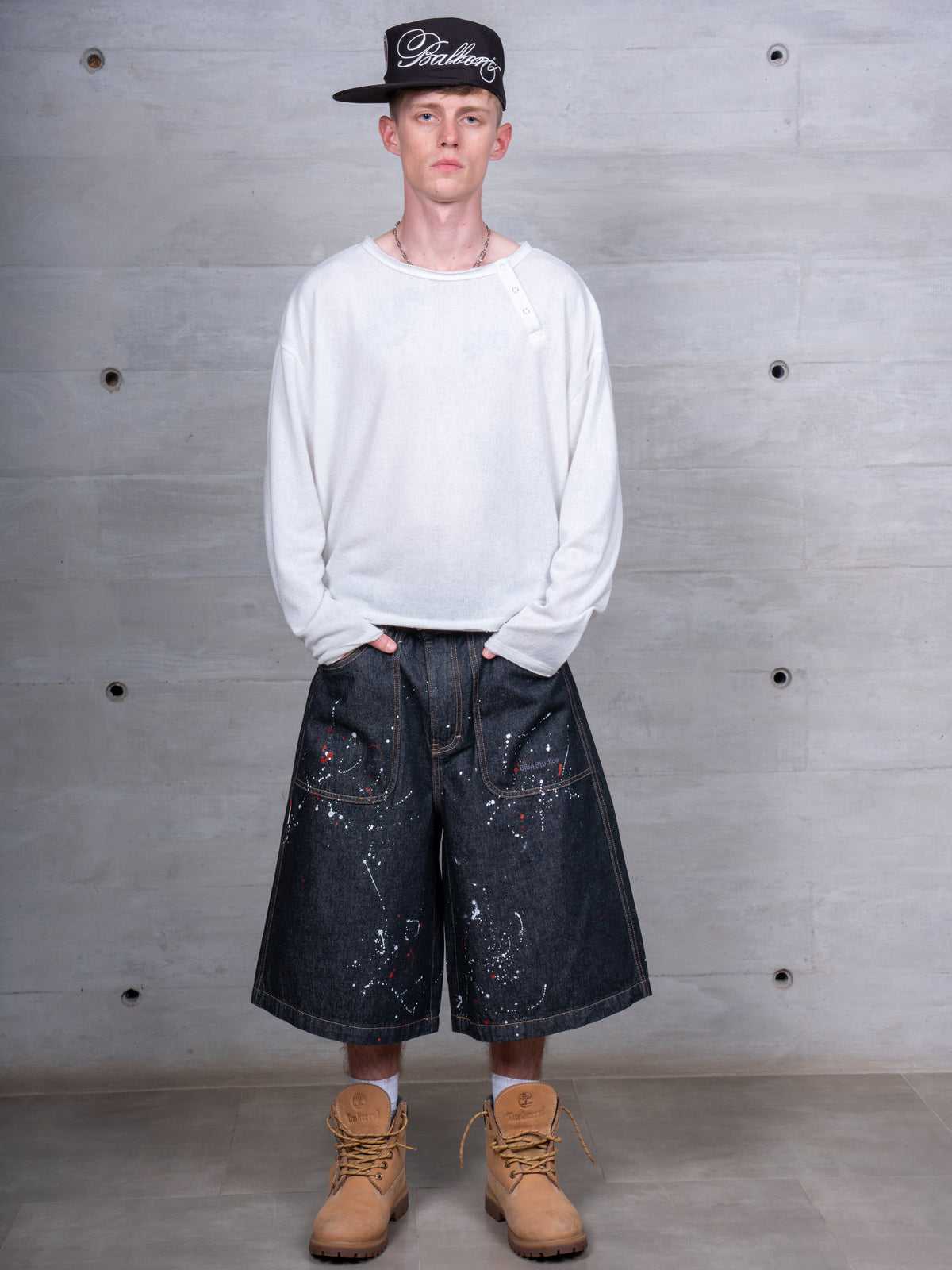 SPLASH RAW DENIM SHORTS