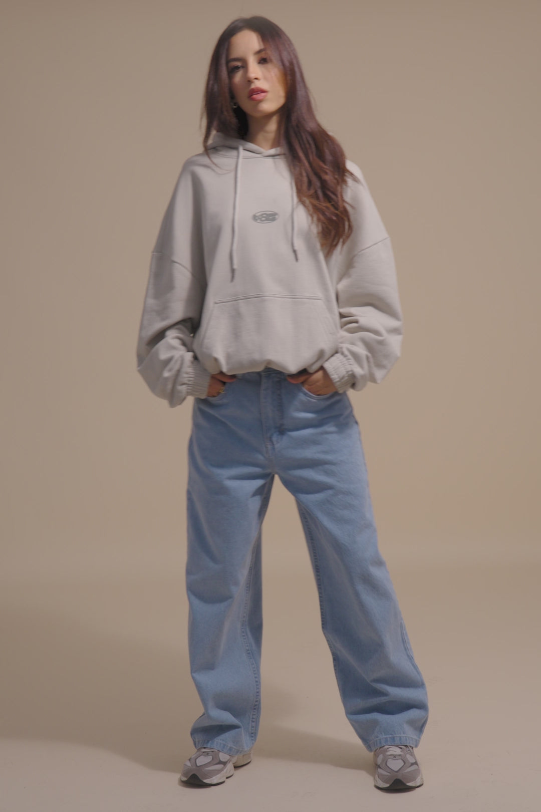 HOODIE STUDIOS SAND